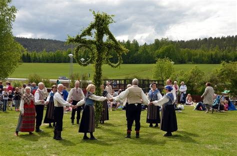 The Role of Food and Drink in Pagan Midsummer Feasts